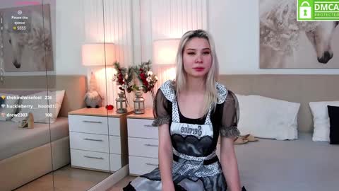 Snapshot of emma_plux chatting on 01-06-25, 07:09 Emma online show from 01-06-25, 07:09