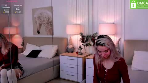 Snapshot of emma_plux chatting on 01-20-25, 07:15 Emma online show from 01-20-25, 07:15