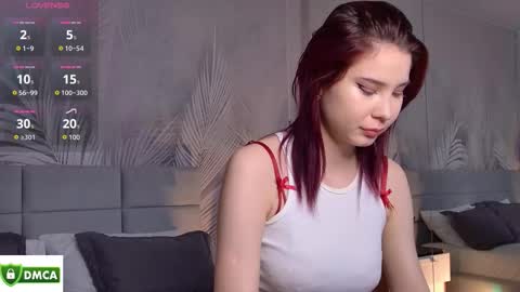 Snapshot of emma_plux chatting on 10-15-25, 08:03 Emma online show from 10-15-25, 08:03