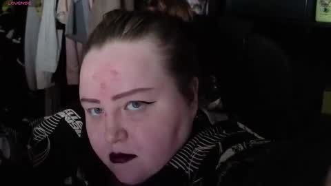 Snapshot of emma_razoom chatting on 10-15-25, 12:11 Emma Razumovskaya online show from 10-15-25, 12:11