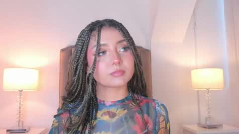 Snapshot of emma_torres__ chatting on 02-07-26, 12:20 Ema online show from 02-07-26, 12:20