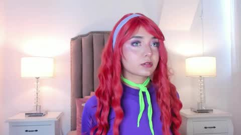 Snapshot of emma_torres__ chatting on 02-27-26, 12:27 Ema online show from 02-27-26, 12:27