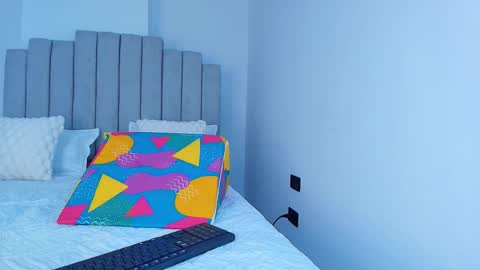 Emma online show from 11-06-25, 11:55