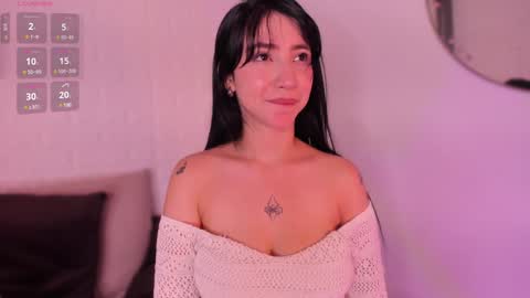 emma_woods__ online show from 01-02-25, 06:34