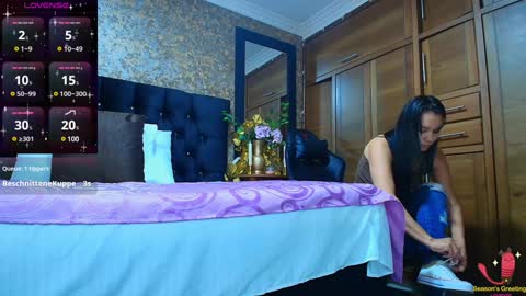 Emma online show from 02-05-25, 01:47