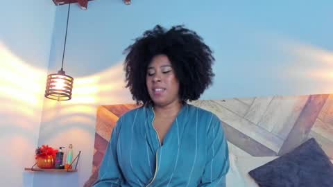 Snapshot of emmabrantt chatting on 01-09-25, 04:19 Emma Brant online show from 01-09-25, 04:19