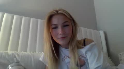 Emmaxbrooksxo online show from 02-26-26, 12:53