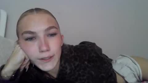 Emmaxbrooksxo online show from 02-27-26, 04:56