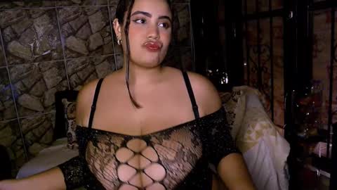 Snapshot of emmacamille2 chatting on 01-09-25, 03:15 emmacamille2 online show from 01-09-25, 03:15