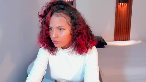 Snapshot of emmacole5 chatting on 02-28-26, 04:24 emmacole5 online show from 02-28-26, 04:24