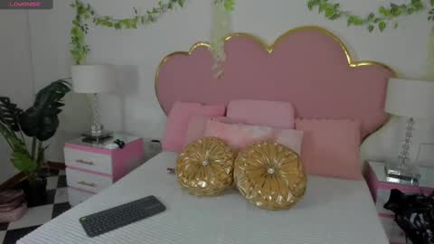 Welcome Im yosein  Your love is my passion activate it with your tips and enjoy with me online show from 10-02-25, 09:33