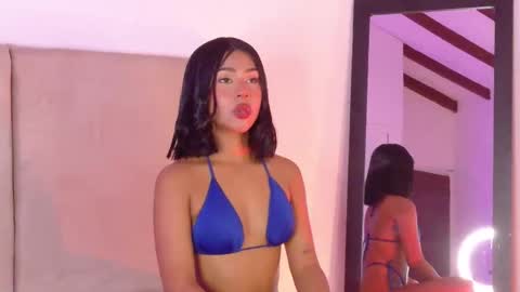 Snapshot of emmadalton chatting on 02-26-26, 04:50 E M M A online show from 02-26-26, 04:50