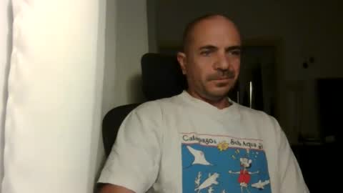 Ariel online show from 11-09-25, 03:38