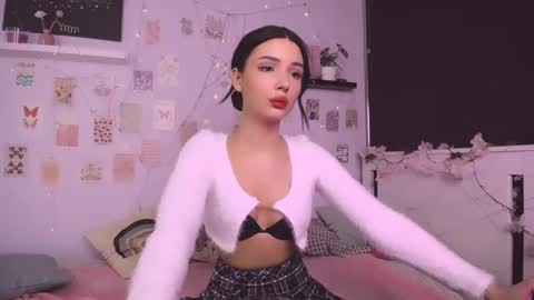 Emma online show from 01-26-25, 03:06