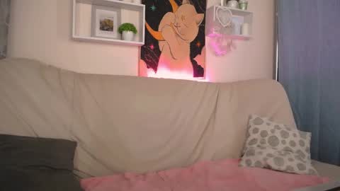 Emma online show from 01-27-25, 12:05