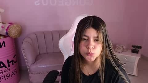 Emma online show from 02-19-25, 10:34