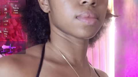 Snapshot of emmalove01 chatting on 02-15-26, 02:30 emmalove01 online show from 02-15-26, 02:30