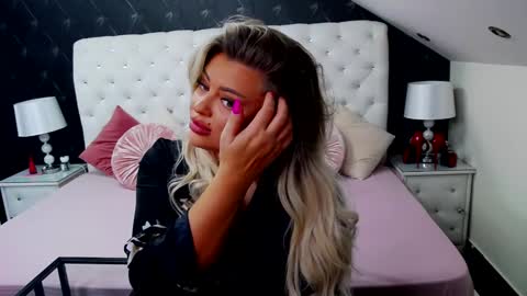 Emma Mavis online show from 12-10-24, 08:19