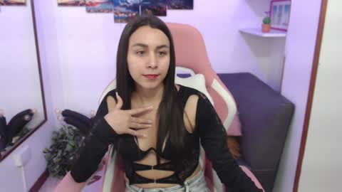 Emma  online show from 02-03-25, 10:43