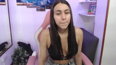 Emma  online show from 02-06-25, 10:21