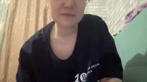 emmanoir_ online show from 03-05-25, 10:21