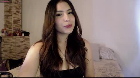 Snapshot of emmasogood chatting on 10-29-25, 09:05 Emmasogood online show from 10-29-25, 09:05