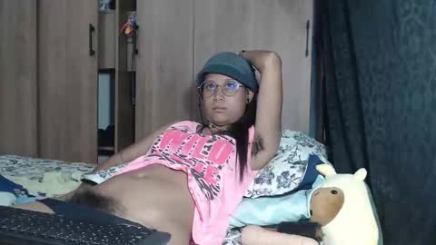 emmasweet95 online show from 01-20-25, 08:29