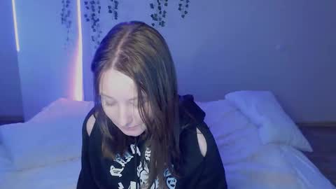 Emma online show from 09-13-25, 12:16