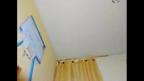 hi im emmalina welcome to your happy place online show from 03-03-25, 03:41