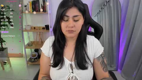 EMMA online show from 12-23-25, 05:16