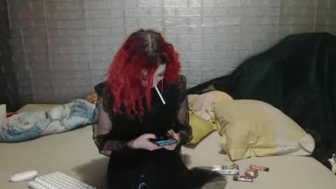 Emmily000 online show from 12-02-25, 02:39