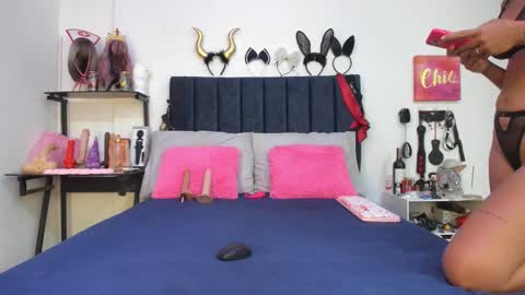          online show from 11-29-25, 01:47