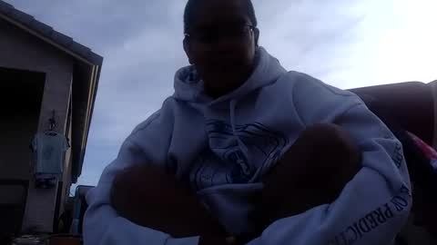 Emms online show from 02-16-25, 03:38