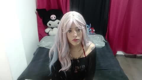 Snapshot of emmy__smith chatting on 10-01-25, 08:53 emmy__smith online show from 10-01-25, 08:53