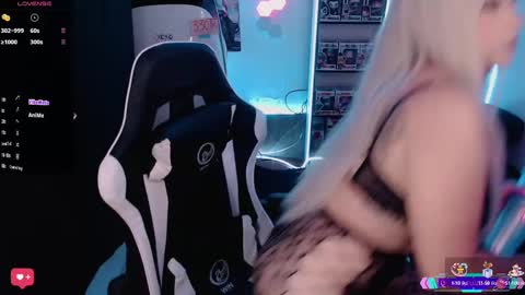 Snapshot of emmy_ruiz chatting on 03-07-25, 10:10 Emmy Ruiz - independent model online show from 03-07-25, 10:10