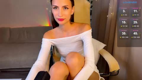 Emmy online show from 09-25-25, 05:05