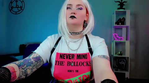 Emmy Bright     50  online show from 01-12-25, 08:14