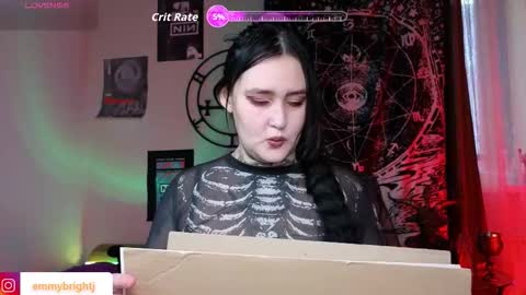 Emmy Bright     50  online show from 02-25-26, 02:10