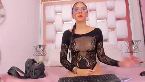 emmy online show from 11-09-25, 07:45