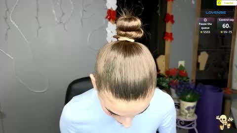 Emmy online show from 12-02-25, 12:32