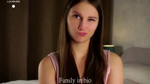 Emmy online show from 11-11-25, 01:16