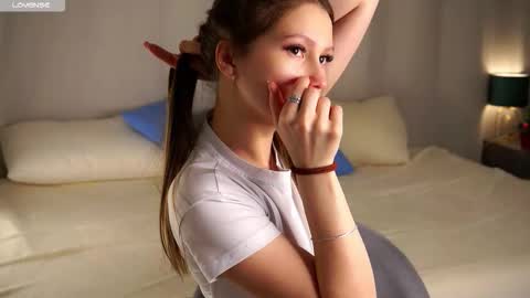 Emmy online show from 12-15-25, 01:10