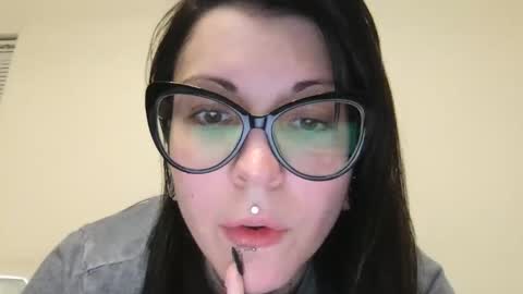 Snapshot of emofairy420 chatting on 11-19-25, 02:55 emofairy420 online show from 11-19-25, 02:55