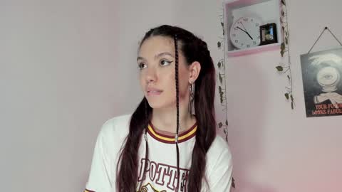 Emperatriz online show from 12-25-24, 09:54