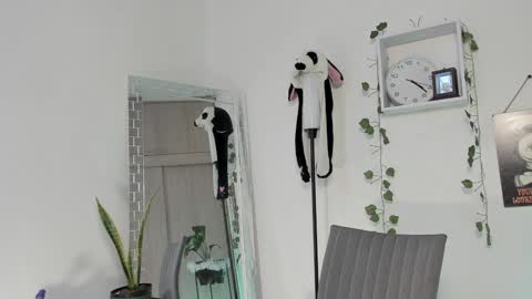 Emperatriz online show from 01-11-25, 09:25