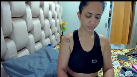 Snapshot of emperatriztapia chatting on 02-04-25, 04:59 emperatriztapia online show from 02-04-25, 04:59