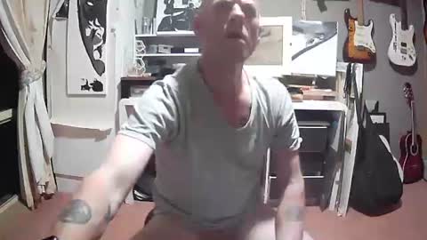 Snapshot of empirikal1 chatting on 11-30-25, 05:17 empirikal1 online show from 11-30-25, 05:17