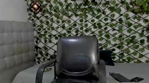 Emy online show from 01-08-26, 08:11