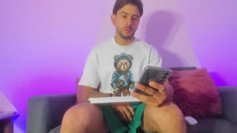 Emy online show from 03-03-25, 12:37