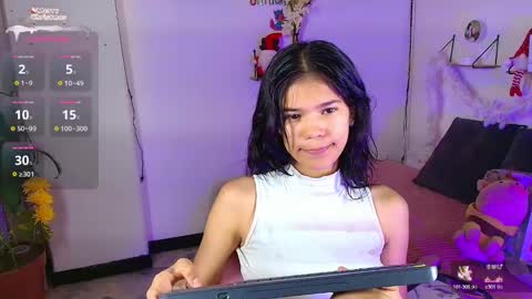 emycarver09 online show from 11-09-25, 11:30